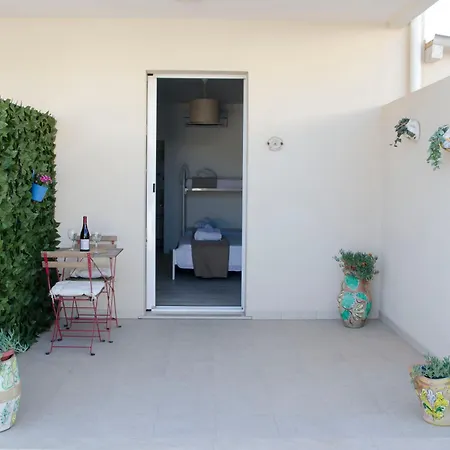 Bed & Breakfast La Perla Marzamemi 3*